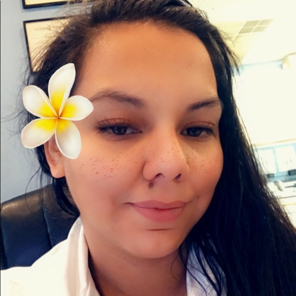 Meet your Posher, Andrea